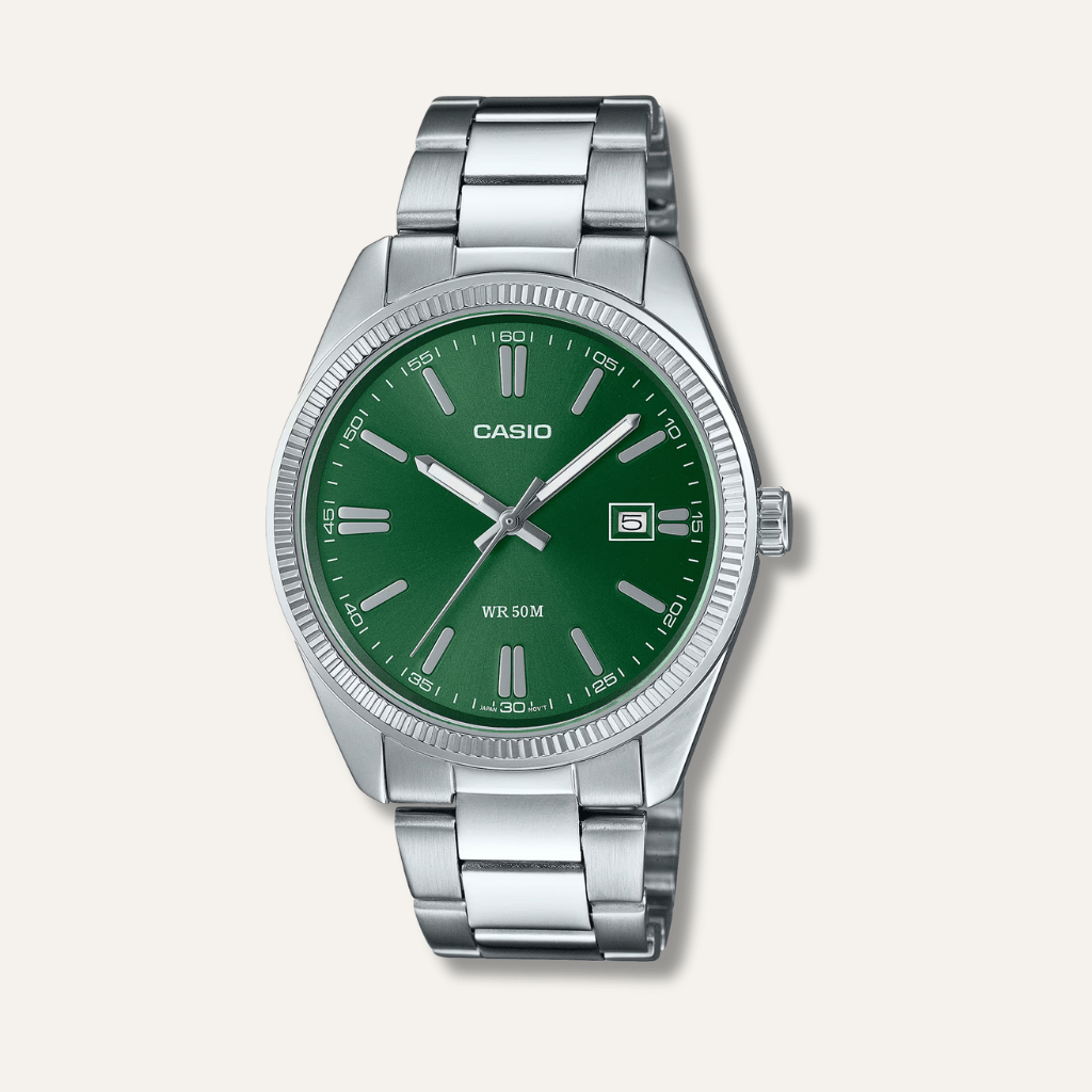 Thumbnail: Classic analogue watch Image 4