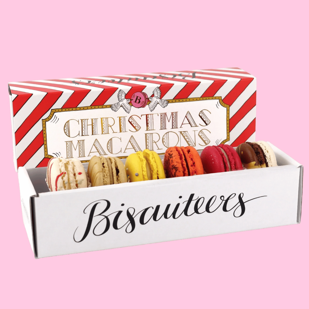 Thumbnail: 6 Festive flavoured macarons Image 2