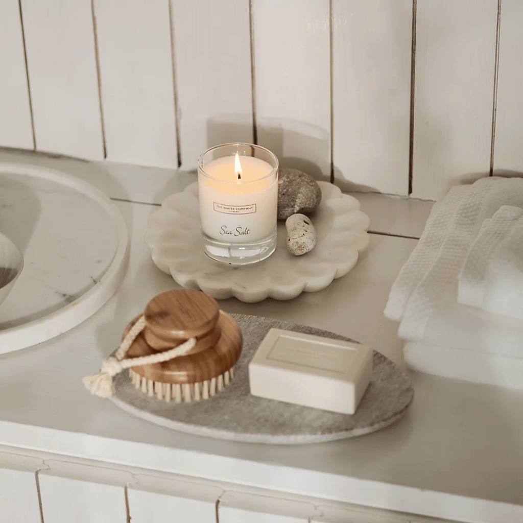 Thumbnail: Signature candle Image 8
