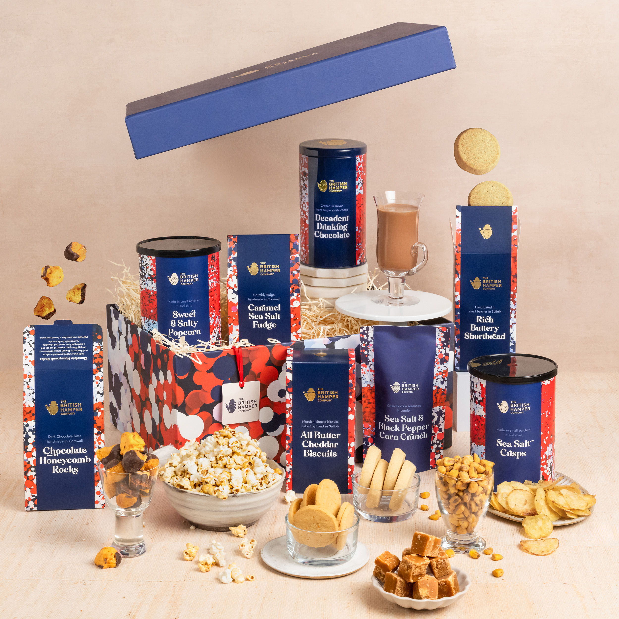 Thumbnail: Classic hamper Image 2