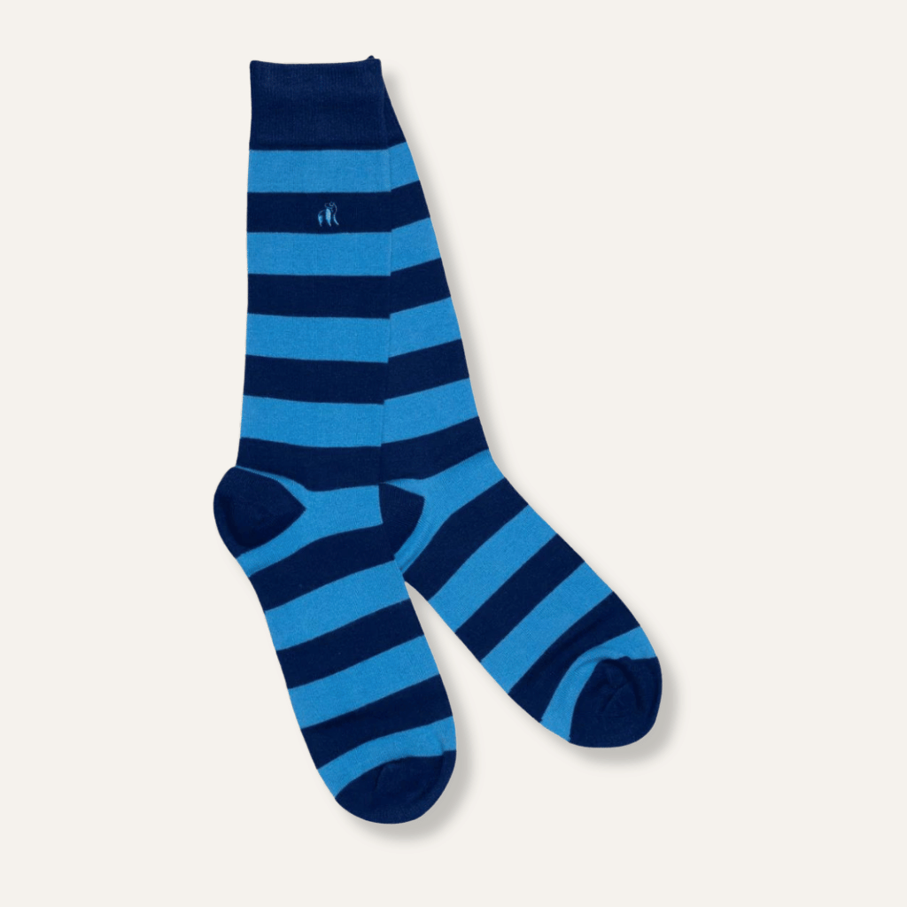 Thumbnail: Pair of men's bamboo socks Image 4