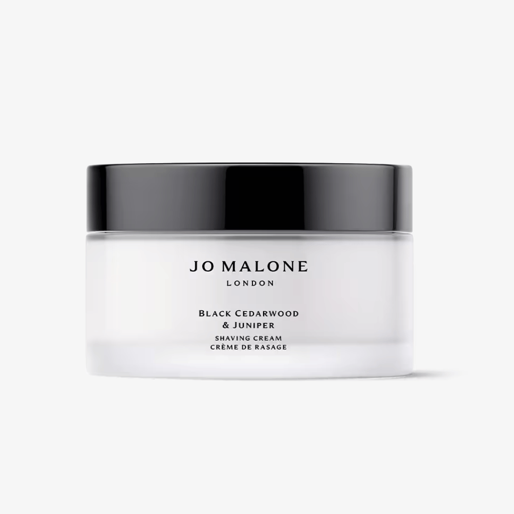 Thumbnail: Men's toiletries Image 6