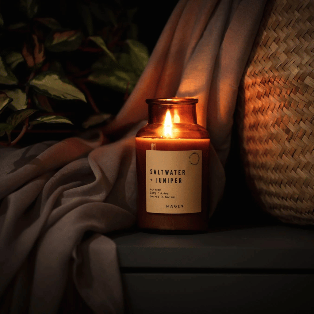 Thumbnail: Alchemist candle Image 3
